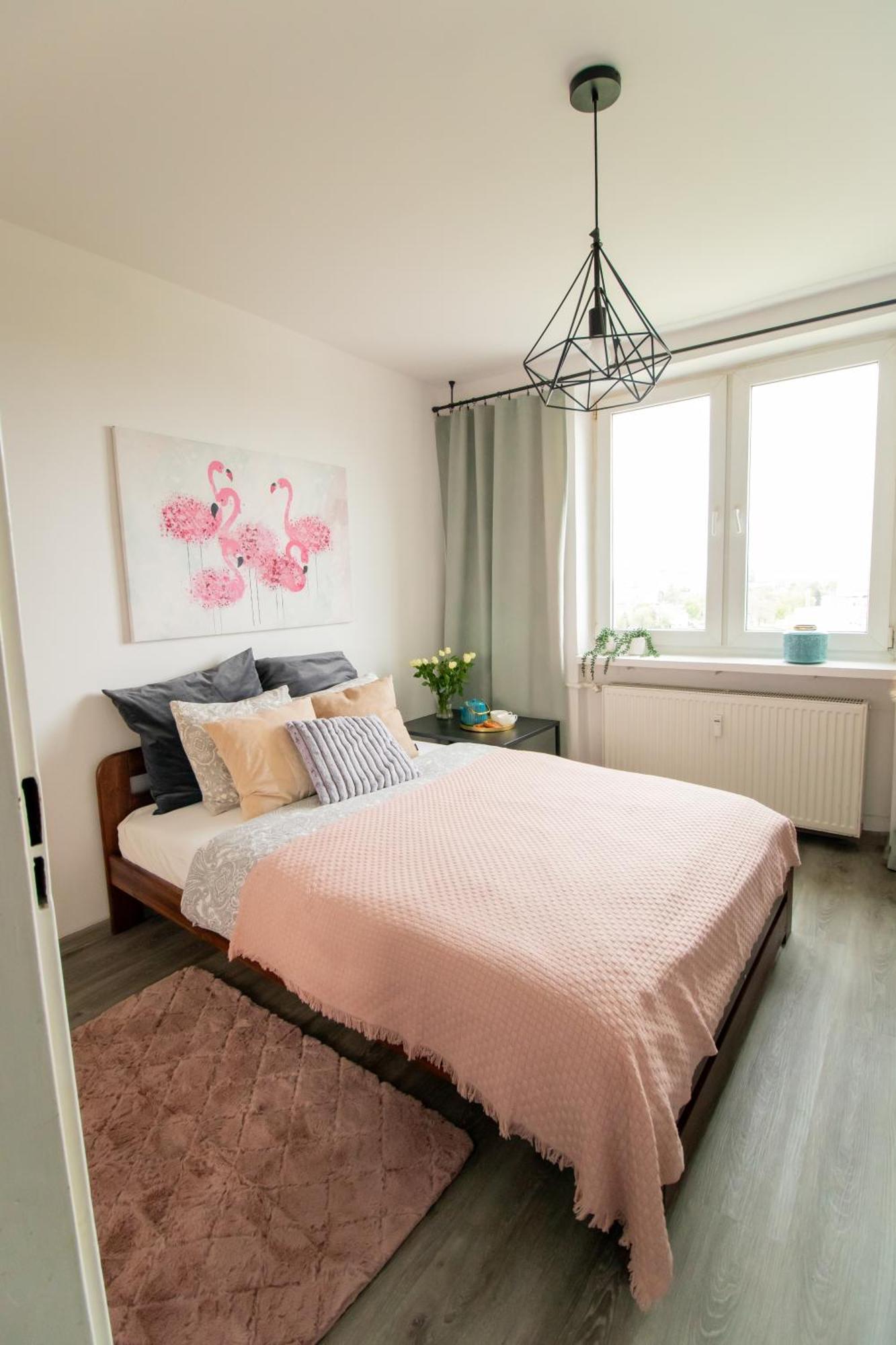 Piotrapartments - Daleka Cozy Train&Airport Apartment Varşovia Exterior foto