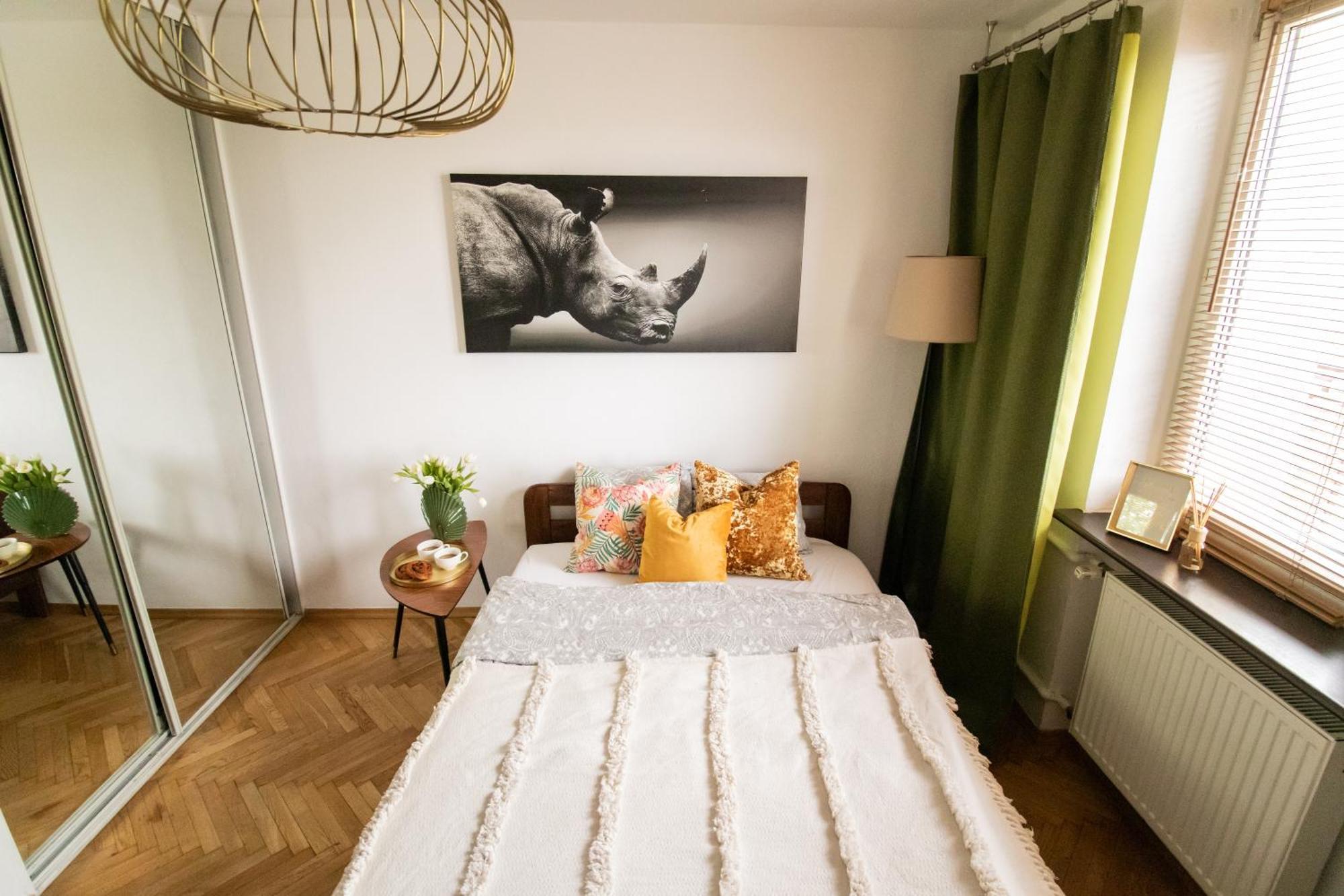 Piotrapartments - Daleka Cozy Train&Airport Apartment Varşovia Exterior foto