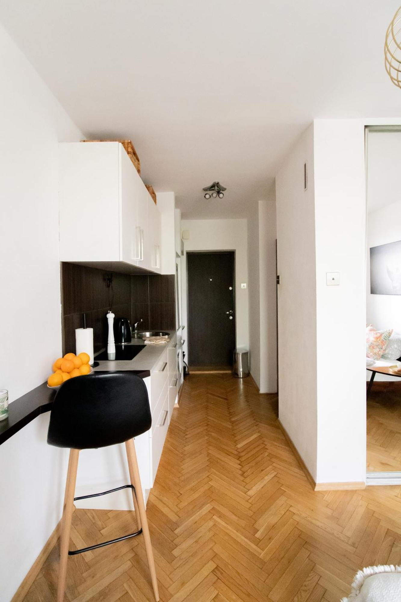 Piotrapartments - Daleka Cozy Train&Airport Apartment Varşovia Exterior foto
